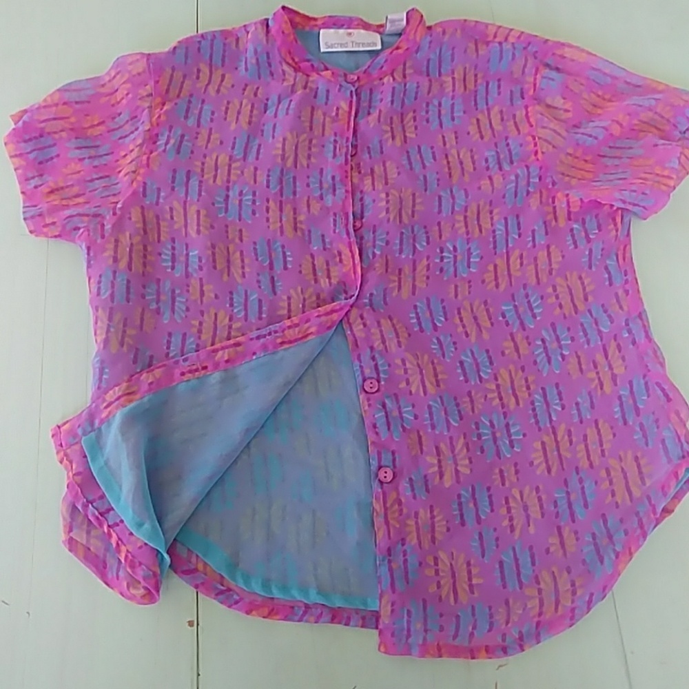 Button down blouse - Picture 3 of 5